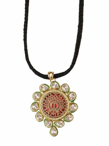 Red Thewa Kundan Pendant with Earrings
